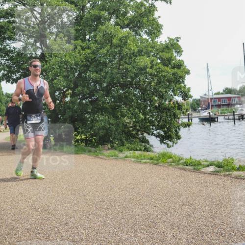 22.06.2025 - Viking Triathlon KatJ http://msf.ph/oto/8127477 22.06.2025 13:49:23 Laufen 19, 88, 255 meine-sportfotos.de