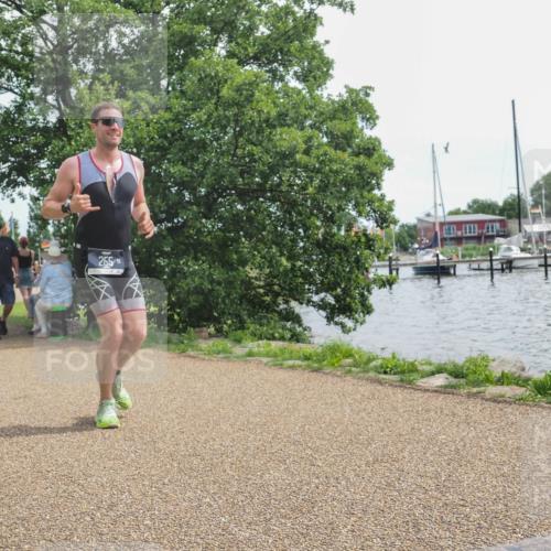 22.06.2025 - Viking Triathlon KatJ http://msf.ph/oto/8127491 22.06.2025 13:49:23 Laufen 19, 88, 255 meine-sportfotos.de