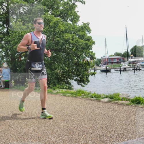 22.06.2025 - Viking Triathlon KatJ http://msf.ph/oto/8127496 22.06.2025 13:49:23 Laufen 19, 88, 255 meine-sportfotos.de