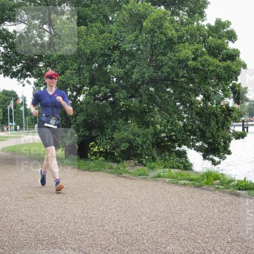 22.06.2025 - Viking Triathlon KatJ http://msf.ph/oto/8127503 22.06.2025 15:32:26 Laufen 168 meine-sportfotos.de