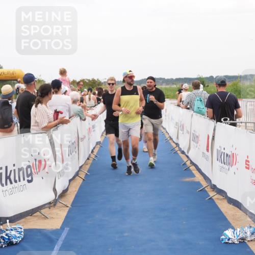 22.06.2025 - Viking Triathlon MichiJ http://msf.ph/oto/8127504 22.06.2025 15:24:44 Ziel 210, 607 meine-sportfotos.de