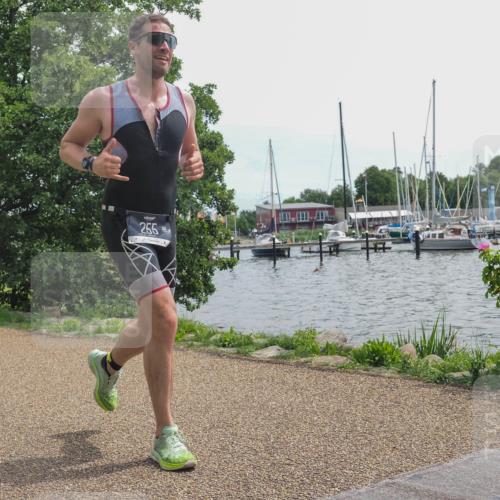 22.06.2025 - Viking Triathlon KatJ http://msf.ph/oto/8127506 22.06.2025 13:49:24 Laufen 19, 88, 255 meine-sportfotos.de