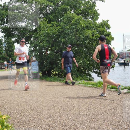 22.06.2025 - Viking Triathlon KatJ http://msf.ph/oto/8127538 22.06.2025 13:49:27 Laufen 88, 412, 651 meine-sportfotos.de