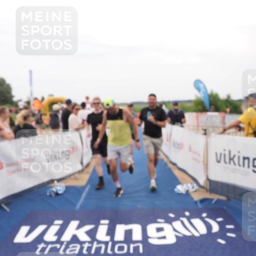 22.06.2025 - Viking Triathlon MichiJ http://msf.ph/oto/8127539 22.06.2025 15:24:45 Ziel 210, 607 meine-sportfotos.de