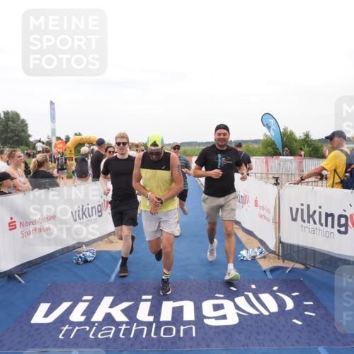 22.06.2025 - Viking Triathlon MichiJ http://msf.ph/oto/8127548 22.06.2025 15:24:46 Ziel 210, 607 meine-sportfotos.de