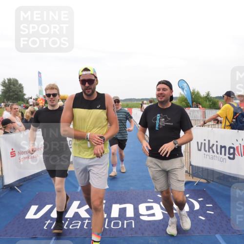 22.06.2025 - Viking Triathlon MichiJ http://msf.ph/oto/8127563 22.06.2025 15:24:46 Ziel 210, 607 meine-sportfotos.de