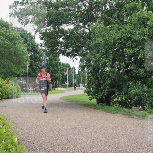 22.06.2025 - Viking Triathlon KatJ http://msf.ph/oto/8127571 22.06.2025 15:32:55 Laufen 131 meine-sportfotos.de