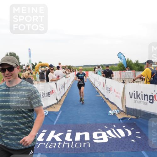 22.06.2025 - Viking Triathlon MichiJ http://msf.ph/oto/8127572 22.06.2025 15:24:48 Ziel 210, 607 meine-sportfotos.de