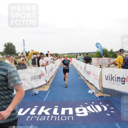 22.06.2025 - Viking Triathlon MichiJ http://msf.ph/oto/8127574 22.06.2025 15:24:48 Ziel 210, 607 meine-sportfotos.de