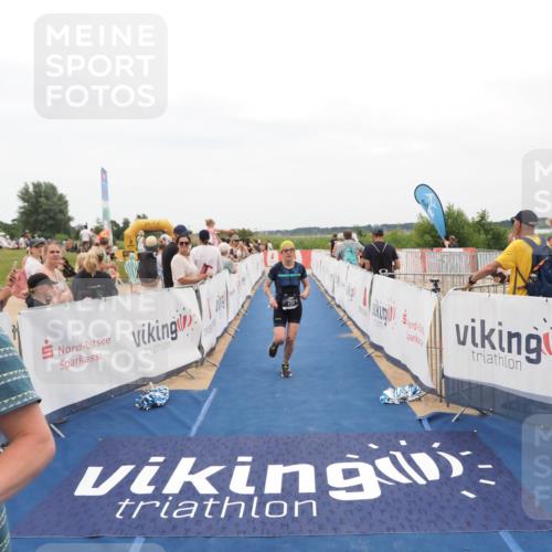 22.06.2025 - Viking Triathlon MichiJ http://msf.ph/oto/8127578 22.06.2025 15:24:48 Ziel 210, 607 meine-sportfotos.de