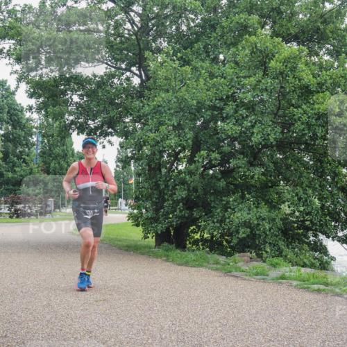 22.06.2025 - Viking Triathlon KatJ http://msf.ph/oto/8127596 22.06.2025 15:32:57 Laufen 131 meine-sportfotos.de