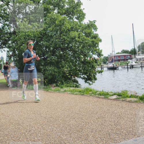 22.06.2025 - Viking Triathlon KatJ http://msf.ph/oto/8127599 22.06.2025 13:49:32 Laufen 398, 412 meine-sportfotos.de