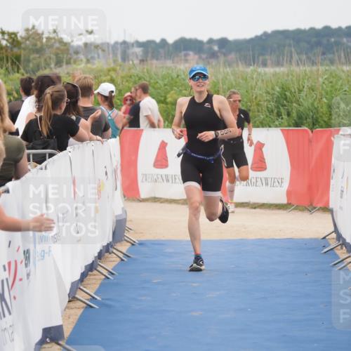 22.06.2025 - Viking Triathlon MichiJ http://msf.ph/oto/8127602 22.06.2025 15:24:53 Ziel 200, 210 meine-sportfotos.de