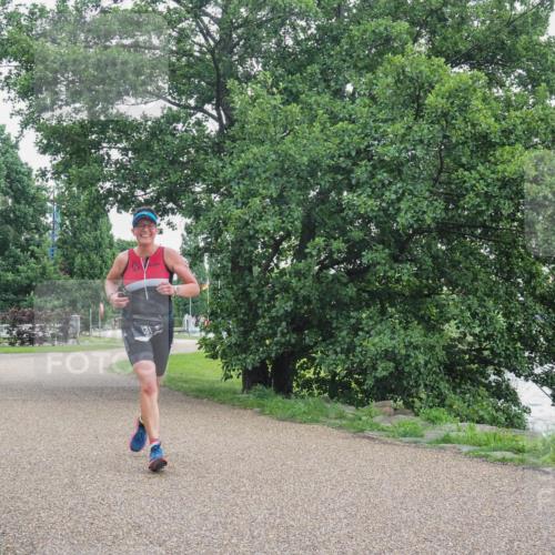 22.06.2025 - Viking Triathlon KatJ http://msf.ph/oto/8127603 22.06.2025 15:32:57 Laufen 131 meine-sportfotos.de