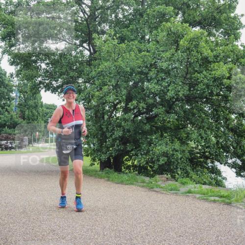 22.06.2025 - Viking Triathlon KatJ http://msf.ph/oto/8127615 22.06.2025 15:32:57 Laufen 131 meine-sportfotos.de