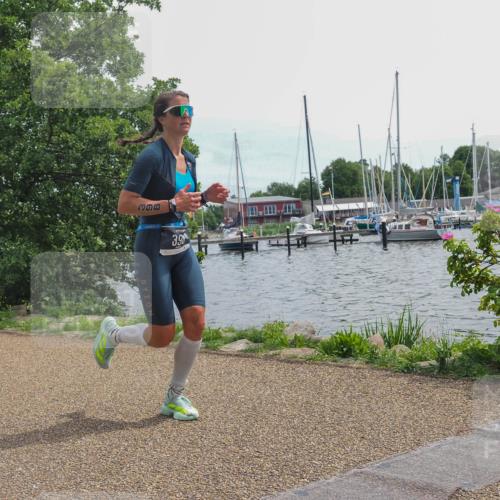 22.06.2025 - Viking Triathlon KatJ http://msf.ph/oto/8127623 22.06.2025 13:49:33 Laufen 398, 412 meine-sportfotos.de