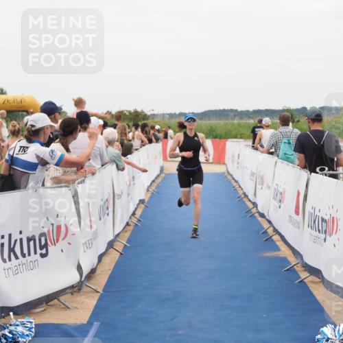 22.06.2025 - Viking Triathlon MichiJ http://msf.ph/oto/8127658 22.06.2025 15:24:55 Ziel 200 meine-sportfotos.de
