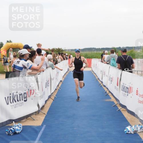 22.06.2025 - Viking Triathlon MichiJ http://msf.ph/oto/8127668 22.06.2025 15:24:56 Ziel 200 meine-sportfotos.de