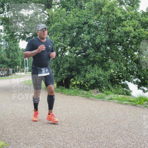 22.06.2025 - Viking Triathlon KatJ http://msf.ph/oto/8127710 22.06.2025 15:33:17 Laufen 83, 308 meine-sportfotos.de