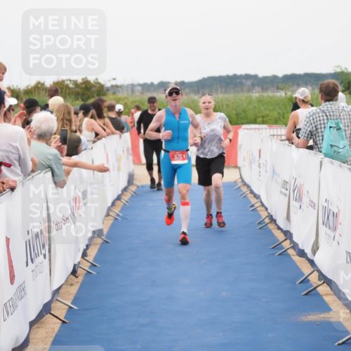 22.06.2025 - Viking Triathlon MichiJ http://msf.ph/oto/8127736 22.06.2025 15:25:10 Ziel 626 meine-sportfotos.de