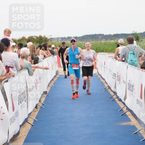 22.06.2025 - Viking Triathlon MichiJ http://msf.ph/oto/8127740 22.06.2025 15:25:10 Ziel 626 meine-sportfotos.de