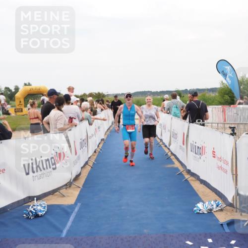 22.06.2025 - Viking Triathlon MichiJ http://msf.ph/oto/8127769 22.06.2025 15:25:11 Ziel 626 meine-sportfotos.de