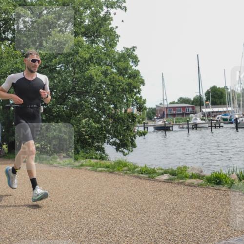 22.06.2025 - Viking Triathlon KatJ http://msf.ph/oto/8127784 22.06.2025 13:49:53 Laufen 233, 455 meine-sportfotos.de
