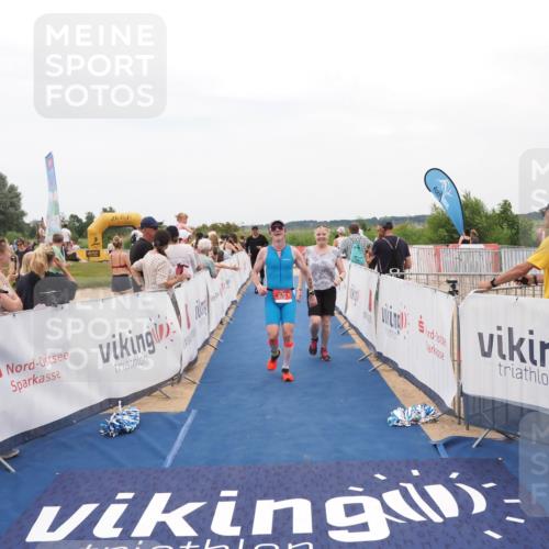 22.06.2025 - Viking Triathlon MichiJ http://msf.ph/oto/8127785 22.06.2025 15:25:12 Ziel 626 meine-sportfotos.de