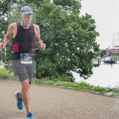 22.06.2025 - Viking Triathlon KatJ http://msf.ph/oto/8127796 22.06.2025 15:33:20 Laufen 83, 308 meine-sportfotos.de