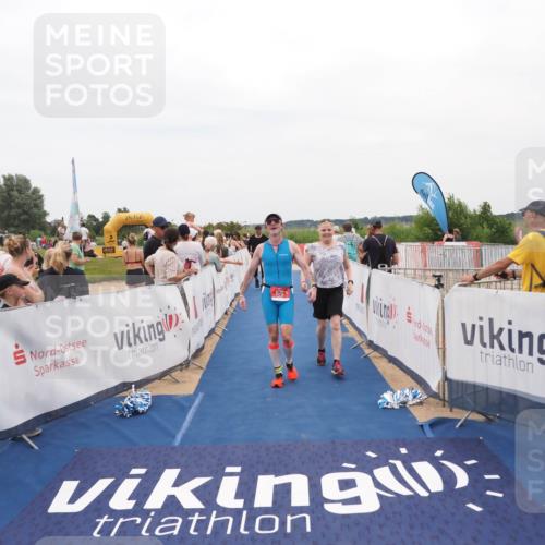 22.06.2025 - Viking Triathlon MichiJ http://msf.ph/oto/8127797 22.06.2025 15:25:13 Ziel 626 meine-sportfotos.de
