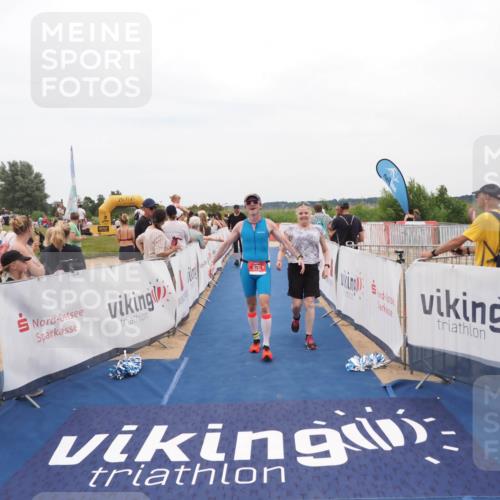 22.06.2025 - Viking Triathlon MichiJ http://msf.ph/oto/8127800 22.06.2025 15:25:13 Ziel 626 meine-sportfotos.de