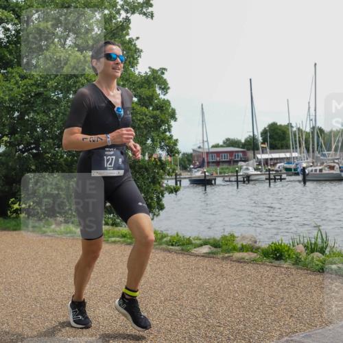 22.06.2025 - Viking Triathlon KatJ http://msf.ph/oto/8127818 22.06.2025 13:49:58 Laufen 127 meine-sportfotos.de