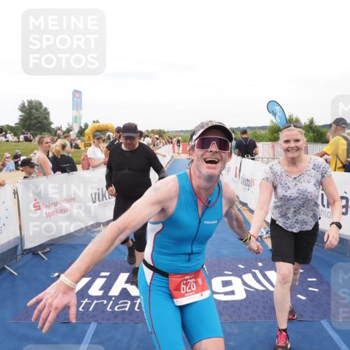 22.06.2025 - Viking Triathlon MichiJ http://msf.ph/oto/8127846 22.06.2025 15:25:18 Ziel 91, 626 meine-sportfotos.de