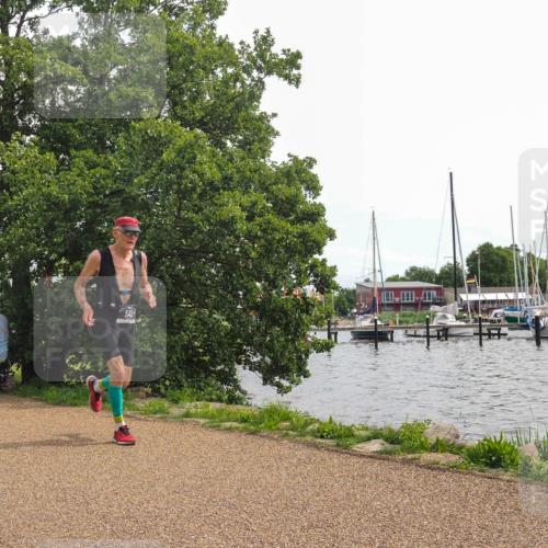 22.06.2025 - Viking Triathlon KatJ http://msf.ph/oto/8127854 22.06.2025 13:50:18 Laufen 543 meine-sportfotos.de