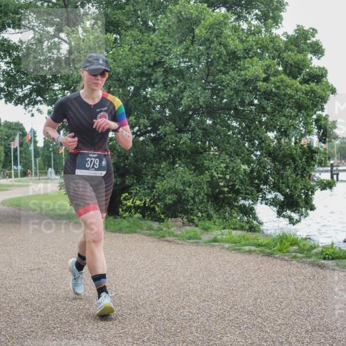 22.06.2025 - Viking Triathlon KatJ http://msf.ph/oto/8127869 22.06.2025 15:33:54 Laufen 379 meine-sportfotos.de