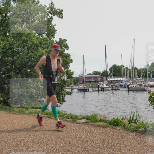 22.06.2025 - Viking Triathlon KatJ http://msf.ph/oto/8127870 22.06.2025 13:50:19 Laufen 543 meine-sportfotos.de