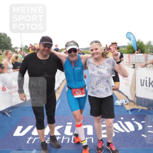 22.06.2025 - Viking Triathlon MichiJ http://msf.ph/oto/8127905 22.06.2025 15:25:25 Ziel 91, 394 meine-sportfotos.de