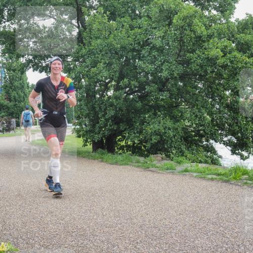 22.06.2025 - Viking Triathlon KatJ http://msf.ph/oto/8127924 22.06.2025 15:34:42 Laufen 425 meine-sportfotos.de