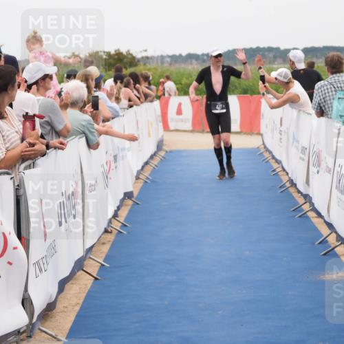 22.06.2025 - Viking Triathlon MichiJ http://msf.ph/oto/8127934 22.06.2025 15:25:41 Ziel 427 meine-sportfotos.de