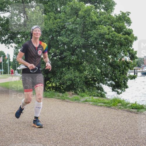 22.06.2025 - Viking Triathlon KatJ http://msf.ph/oto/8127937 22.06.2025 15:34:42 Laufen 425 meine-sportfotos.de