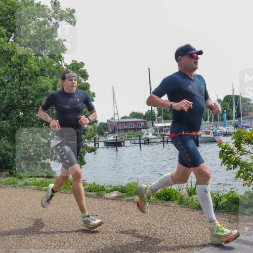 22.06.2025 - Viking Triathlon KatJ http://msf.ph/oto/8128031 22.06.2025 13:51:21 Laufen 10, 113, 167, 169, 377 meine-sportfotos.de