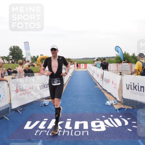 22.06.2025 - Viking Triathlon MichiJ http://msf.ph/oto/8128047 22.06.2025 15:25:46 Ziel 22, 427 meine-sportfotos.de