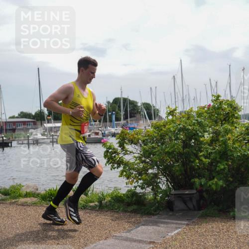 22.06.2025 - Viking Triathlon KatJ http://msf.ph/oto/8128080 22.06.2025 13:51:35 Laufen 604 meine-sportfotos.de
