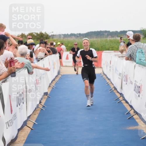 22.06.2025 - Viking Triathlon MichiJ http://msf.ph/oto/8128090 22.06.2025 15:25:50 Ziel 22, 44, 343 meine-sportfotos.de