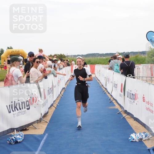 22.06.2025 - Viking Triathlon MichiJ http://msf.ph/oto/8128127 22.06.2025 15:25:52 Ziel 22, 44, 343 meine-sportfotos.de