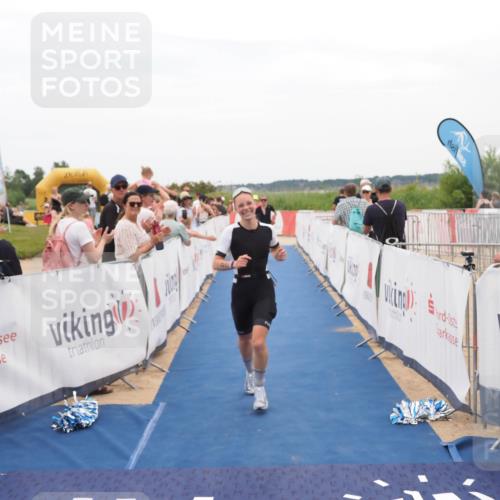22.06.2025 - Viking Triathlon MichiJ http://msf.ph/oto/8128134 22.06.2025 15:25:52 Ziel 22, 44, 343 meine-sportfotos.de