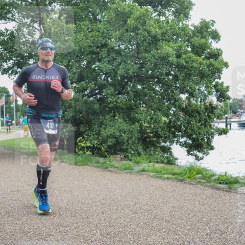 22.06.2025 - Viking Triathlon KatJ http://msf.ph/oto/8128161 22.06.2025 15:35:45 Laufen 410, 439 meine-sportfotos.de