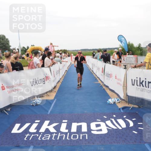22.06.2025 - Viking Triathlon MichiJ http://msf.ph/oto/8128178 22.06.2025 15:25:55 Ziel 22, 44, 343 meine-sportfotos.de