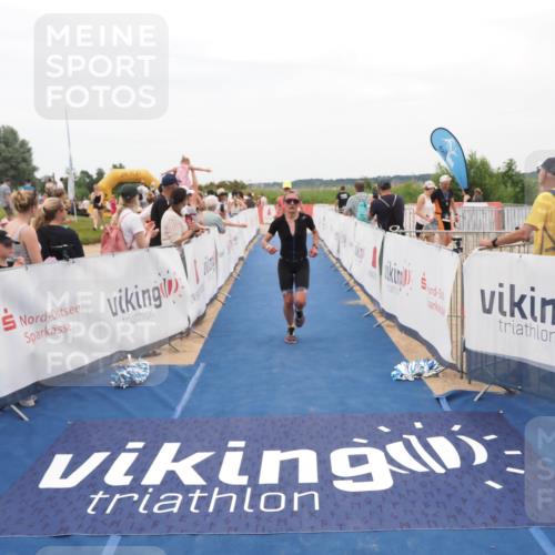22.06.2025 - Viking Triathlon MichiJ http://msf.ph/oto/8128185 22.06.2025 15:25:55 Ziel 22, 44, 343 meine-sportfotos.de