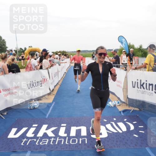 22.06.2025 - Viking Triathlon MichiJ http://msf.ph/oto/8128213 22.06.2025 15:25:56 Ziel 22, 44, 343 meine-sportfotos.de